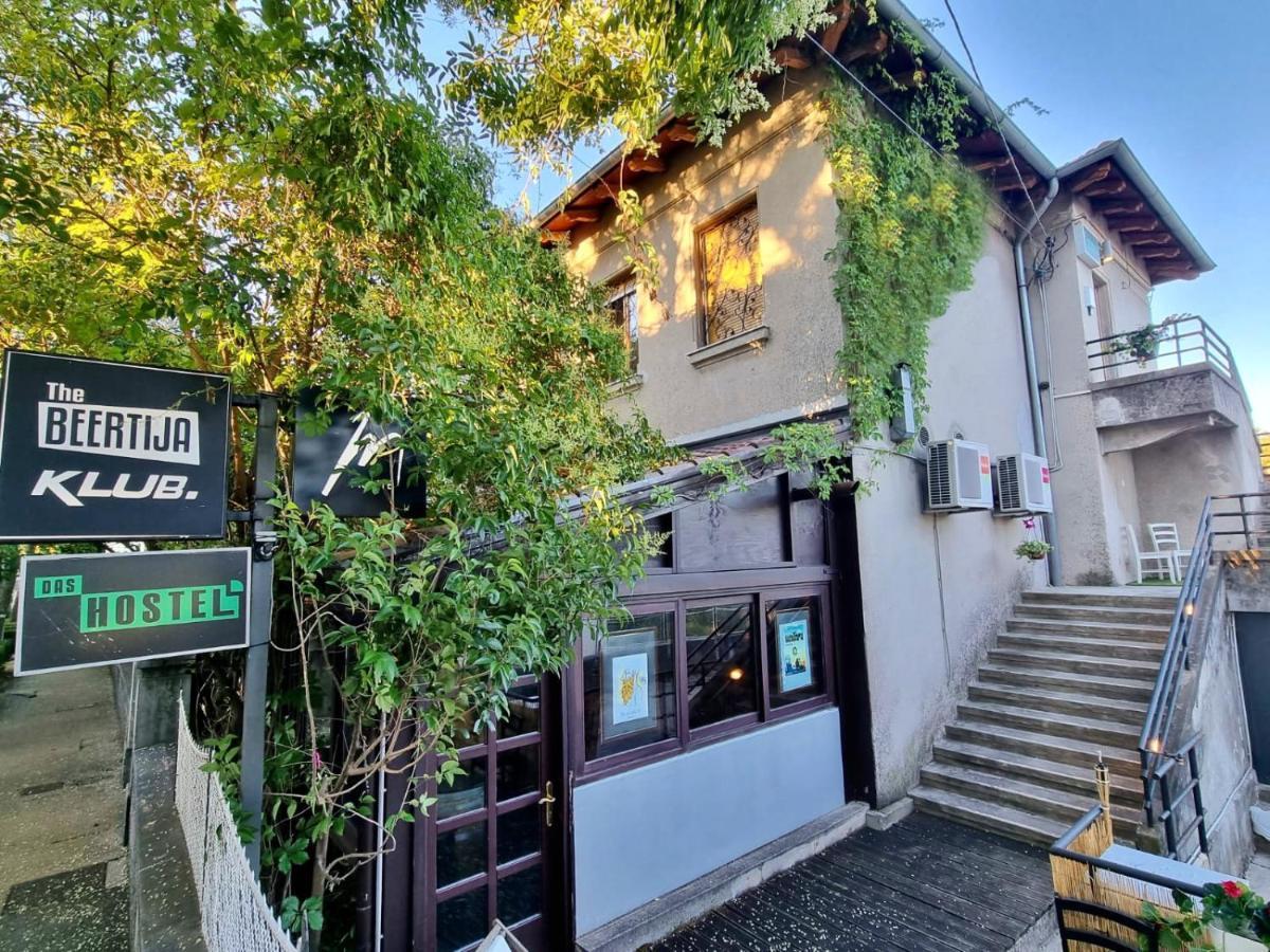 Das Hostel Rijeka Bagian luar foto