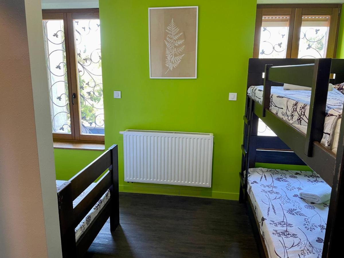 Das Hostel Rijeka Bagian luar foto